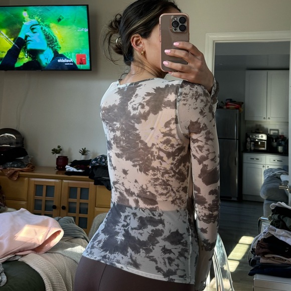 Mesh Top - Picture 2 of 3